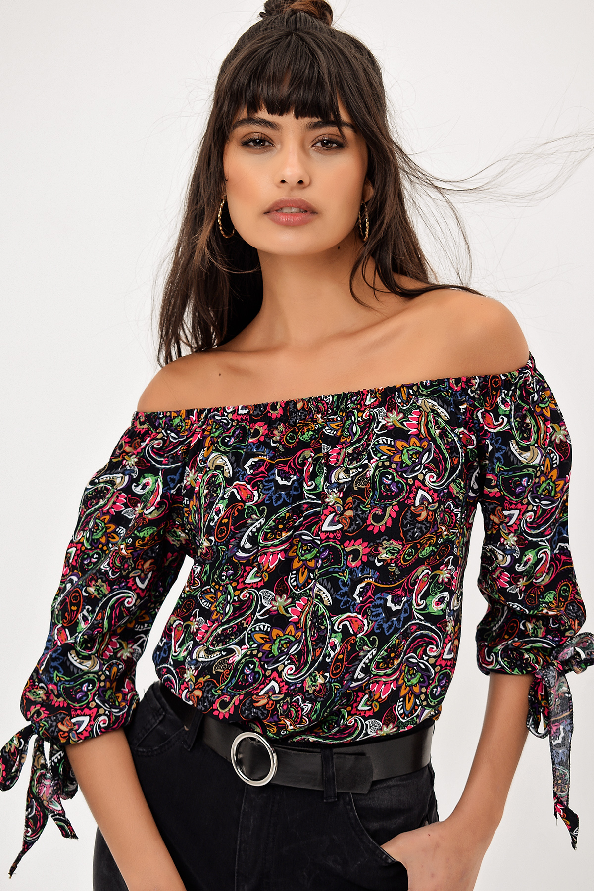 https://customers.birissine.com/public/uploads/product_gallery/700-H5013_004 (1).jpg